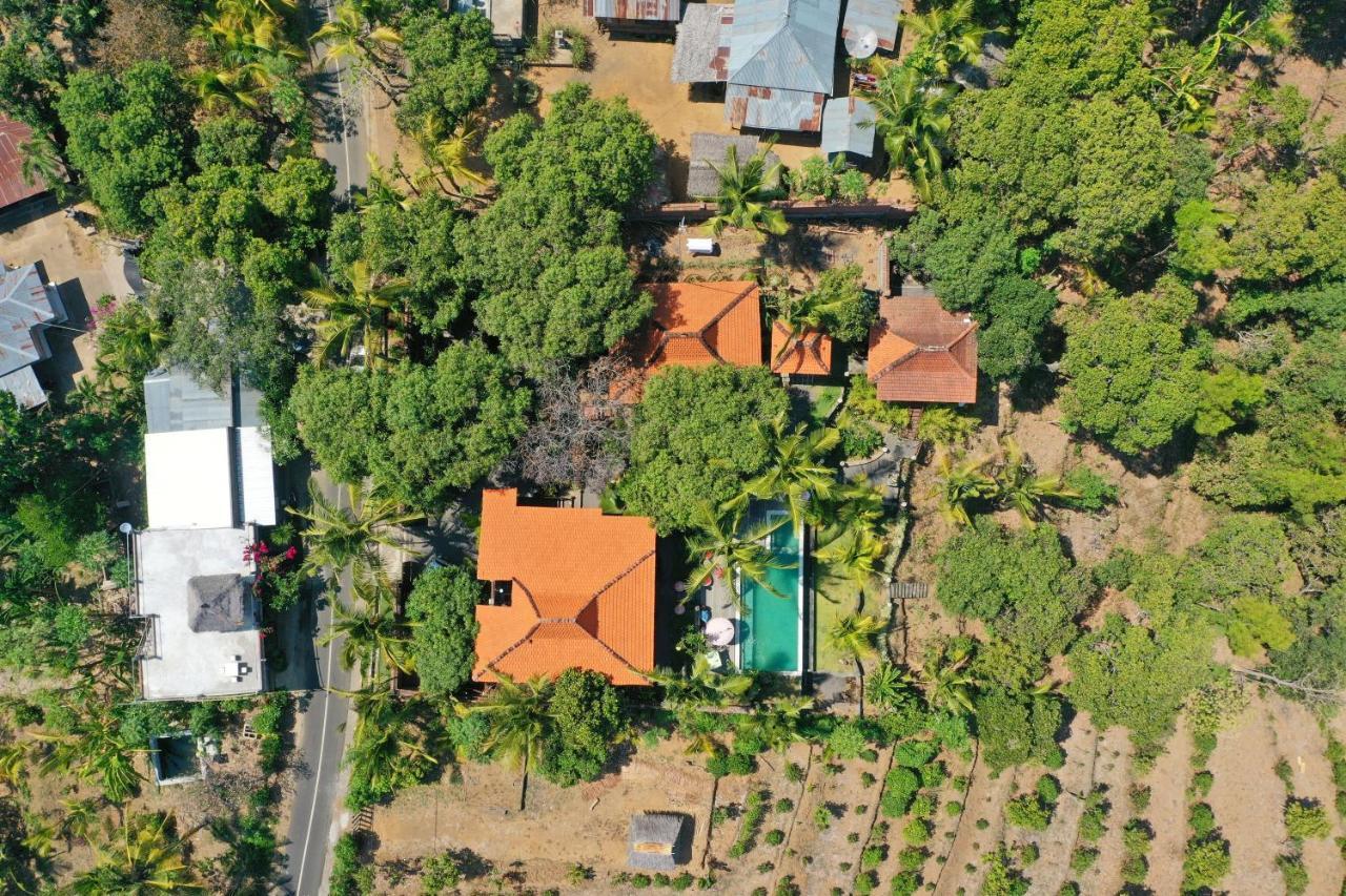Villa Bantes Mps Kubutambahan  Exterior photo
