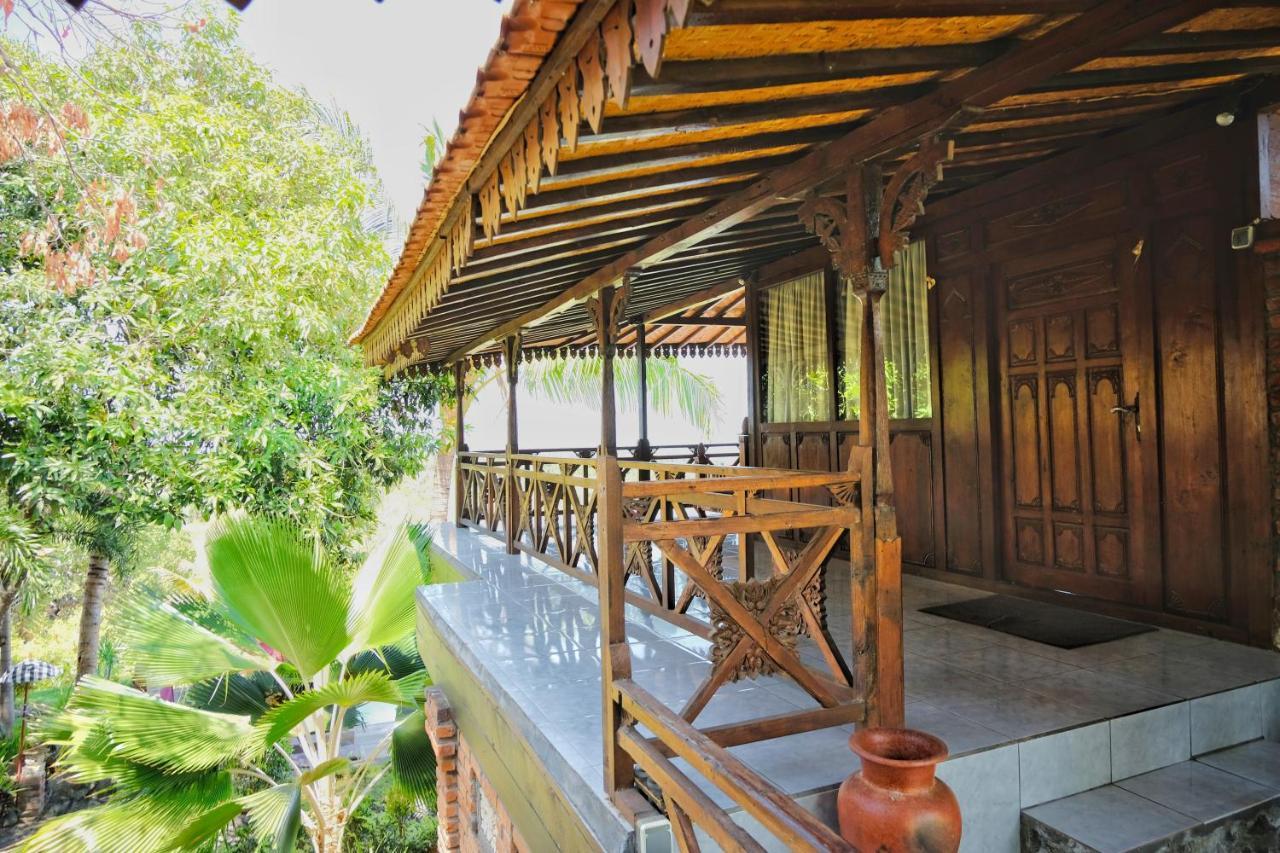 Villa Bantes Mps Kubutambahan  Exterior photo