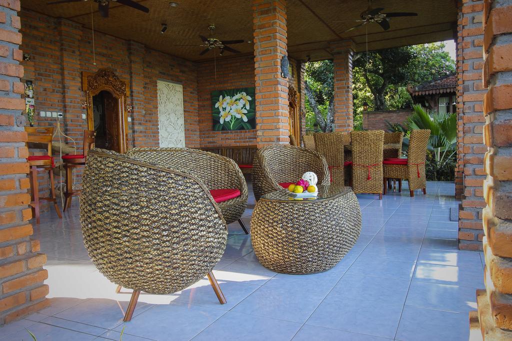 Villa Bantes Mps Kubutambahan  Exterior photo
