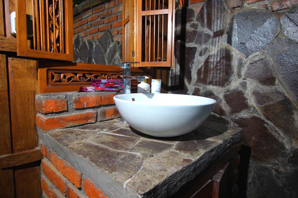 Villa Bantes Mps Kubutambahan  Exterior photo