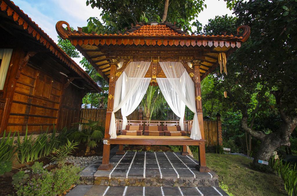 Villa Bantes Mps Kubutambahan  Exterior photo